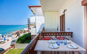 Rafaella Sea View Apartments 2